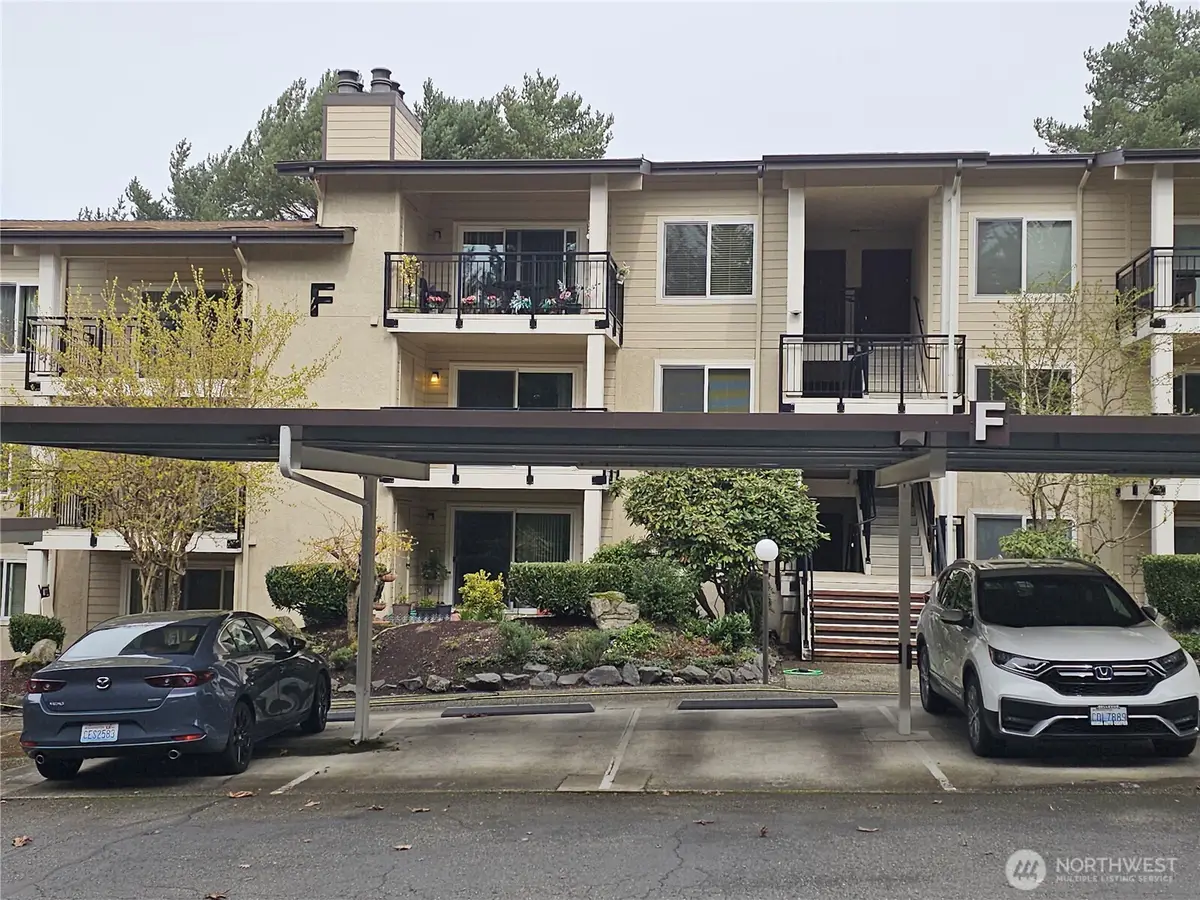 13626 NE 7th Street #F-9, Bellevue, WA 98005 - Image #1