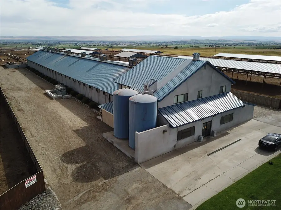 1400 Lewandowski Road, Sunnyside, WA 98944 - Image #3