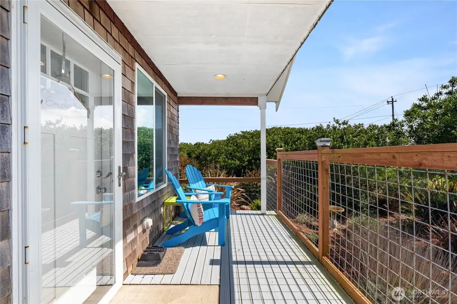 442 Sportsmens Street Sw, Ocean Shores, WA 98569 - Image #3