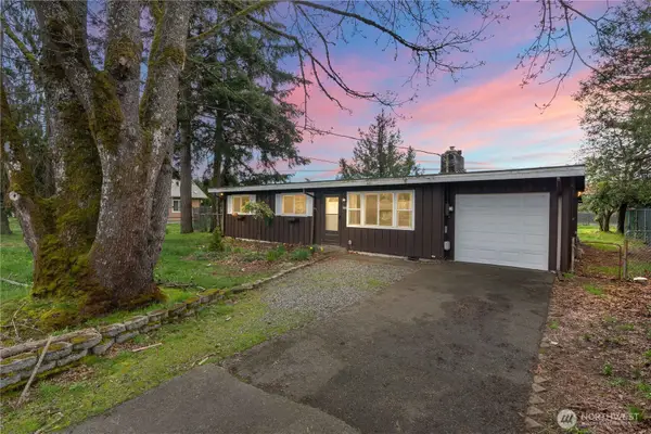 1038 108th Street S, Tacoma, WA 98444