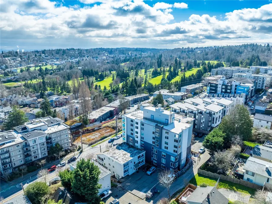 3046 SW Avalon Way, Seattle, WA 98126 - Image #3