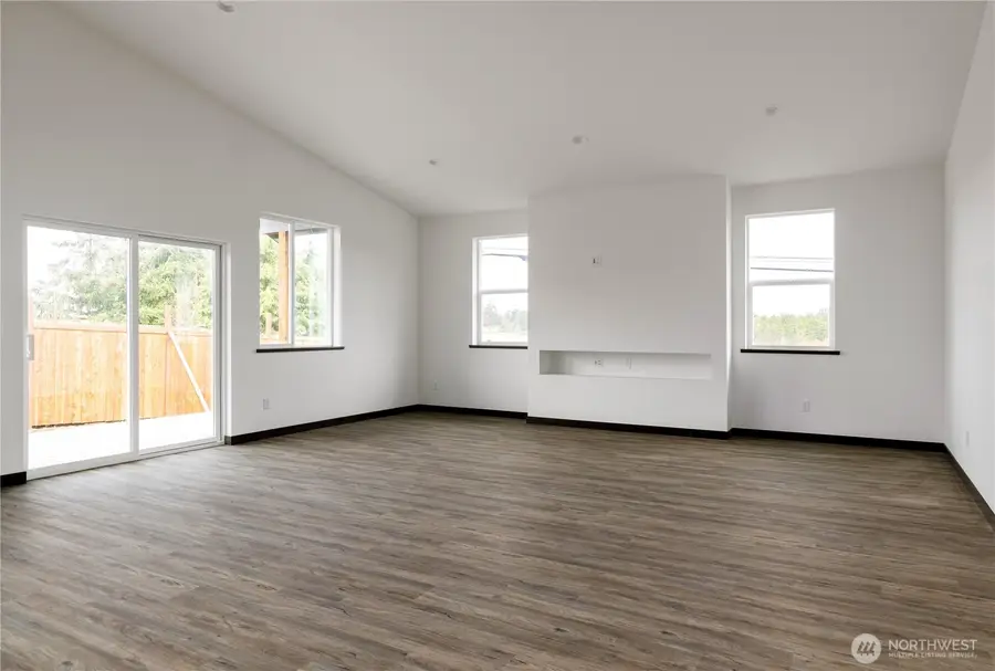 758 NW Shire Street, Oak Harbor, WA 98277 - Image #3