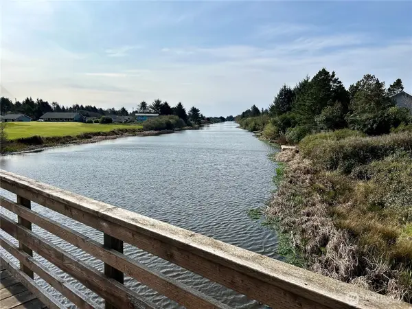 470 Pt Brown Avenue Ne #3-26, Ocean Shores, WA 98569