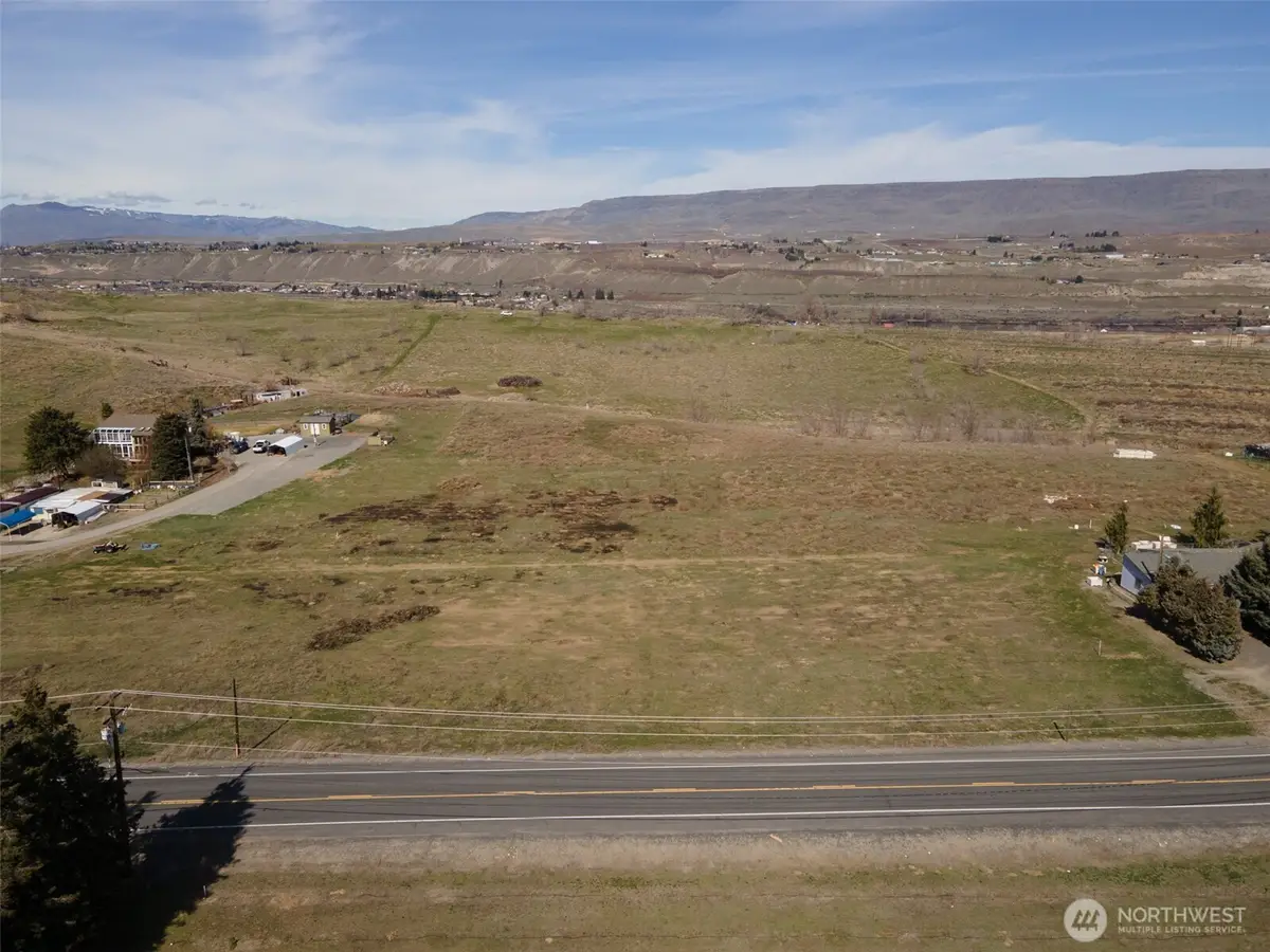 3420 W Malaga Road, Malaga, WA 98828 - Image #1