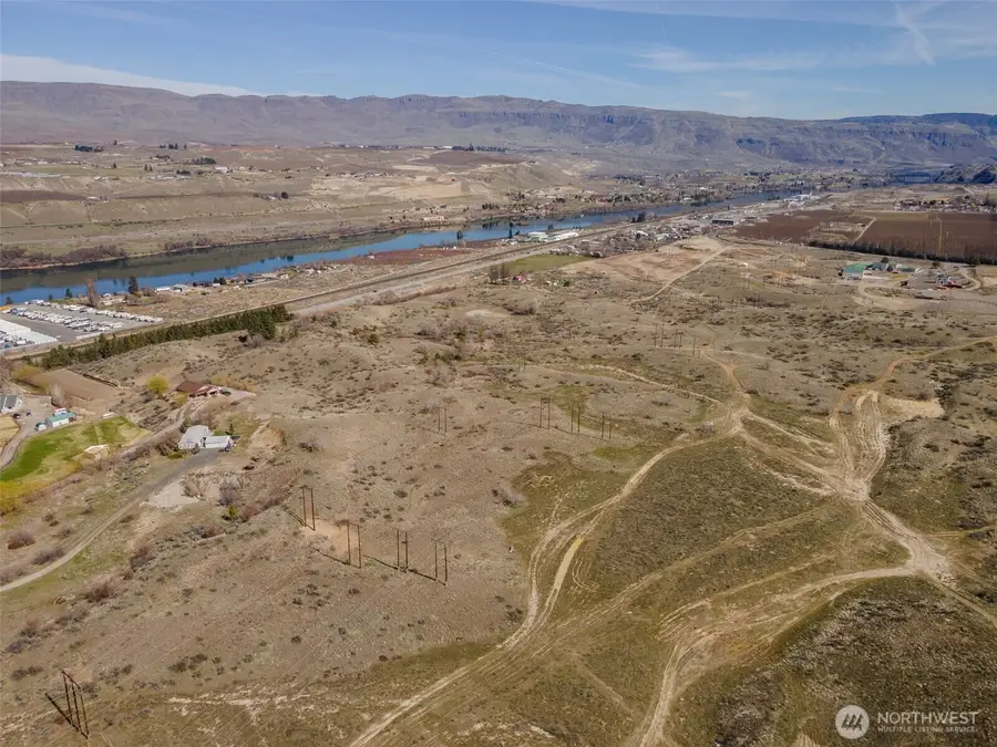 3420 W Malaga Road, Malaga, WA 98828 - Image #3