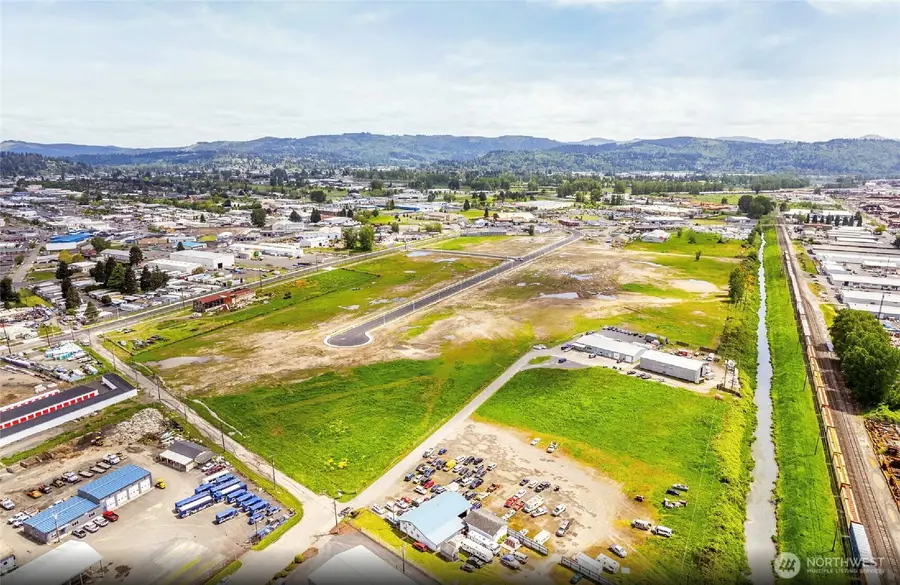 1330 Alaska Street #1, Longview, WA 98632 - #2