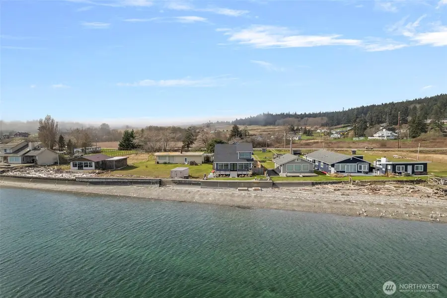 2805 North Bluff Road, Greenbank, WA 98253 - Image #2