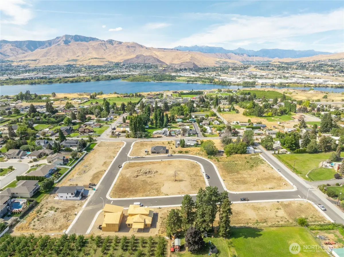 3255 NW Brianna (lot 13) Avenue #13, East Wenatchee, WA 98802 - Image #1