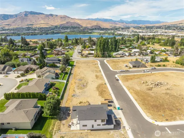 116 Chadwick (lot 8) Street Nw #8, East Wenatchee, WA 98802
