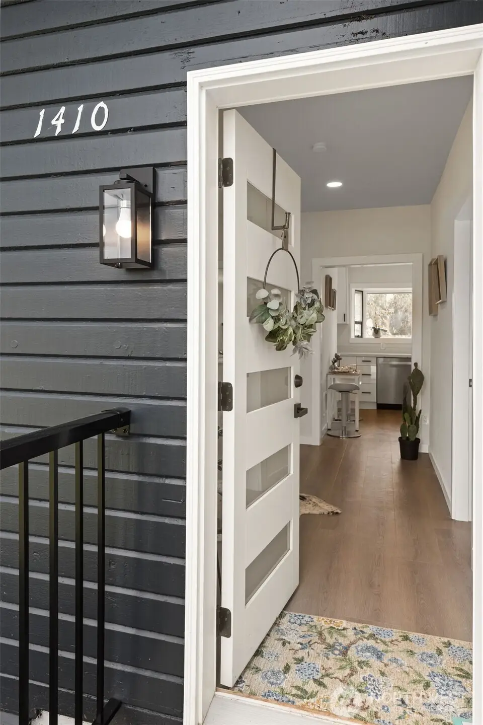 1410 J Street, Bellingham, WA 98225 - Image #1