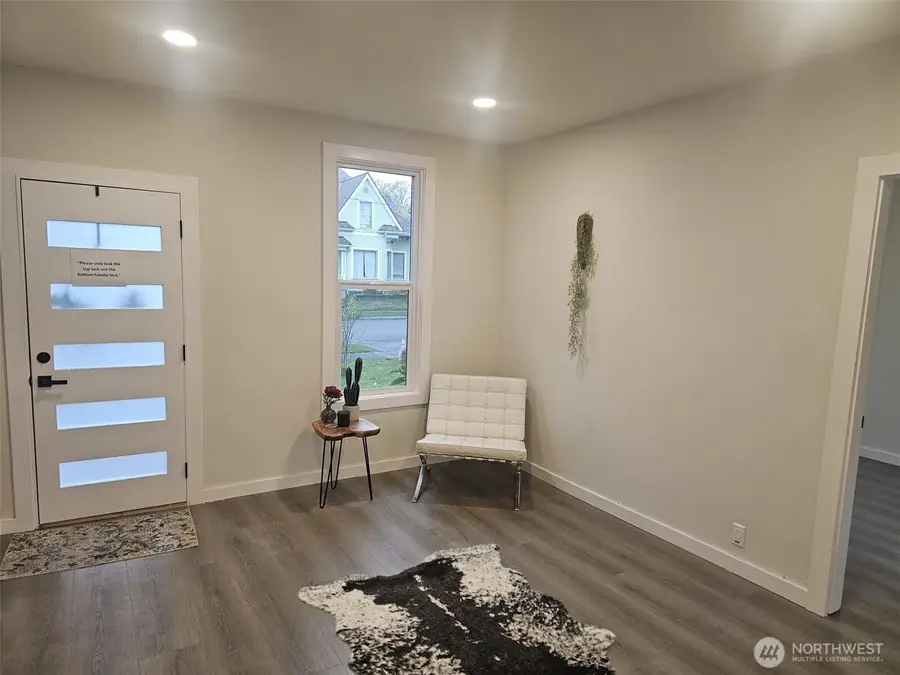 1410 J Street, Bellingham, WA 98225 - Image #3