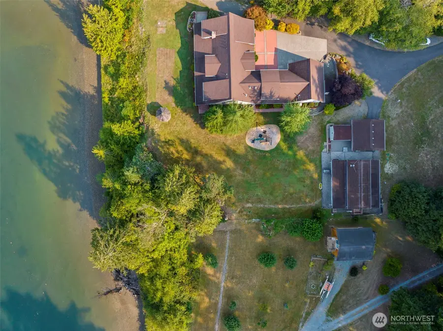 8131 Kerbaugh Road Ne, Olympia, WA 98516 - Image #2