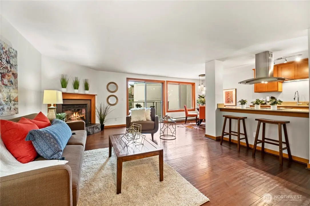 1730 Taylor Avenue N #209, Seattle, WA 98109 - Image #1