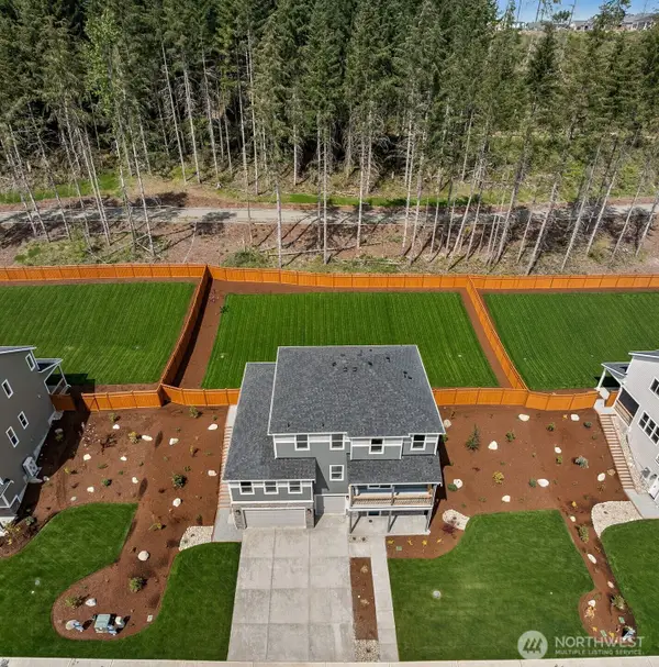 15710 210th Avenue E #311, Bonney Lake, WA 98391