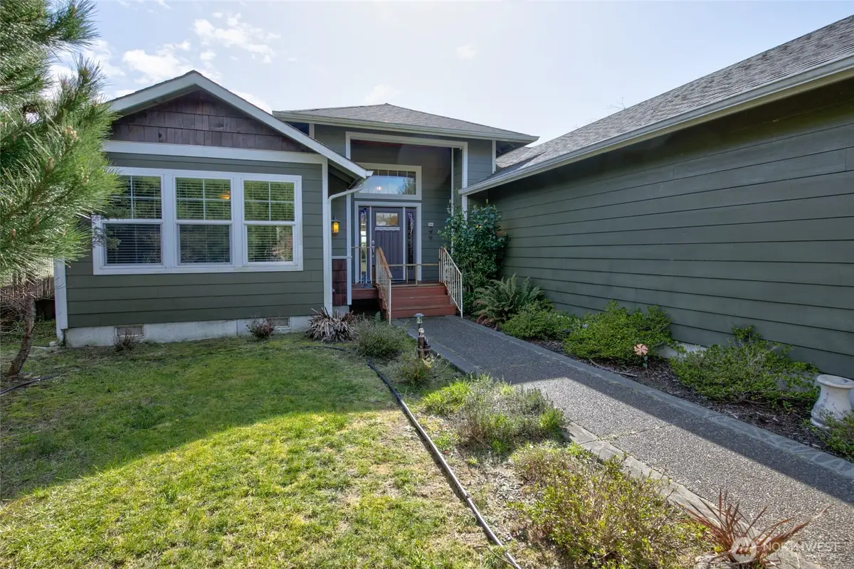875 Pheasant Court Sw, Ocean Shores, WA 98569 - Image #1