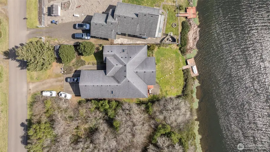 875 Pheasant Court Sw, Ocean Shores, WA 98569 - Image #3