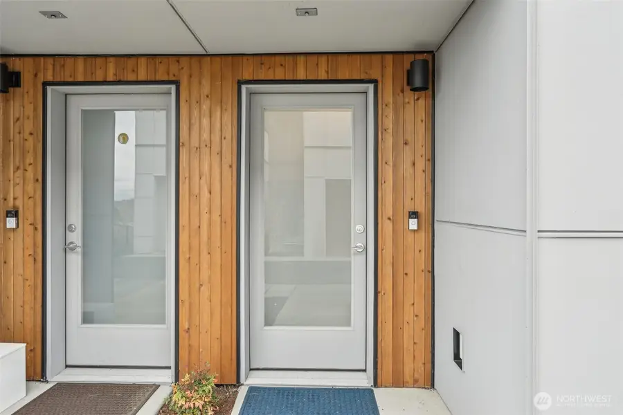 8638 39th Avenue S, Seattle, WA 98118 - Image #3