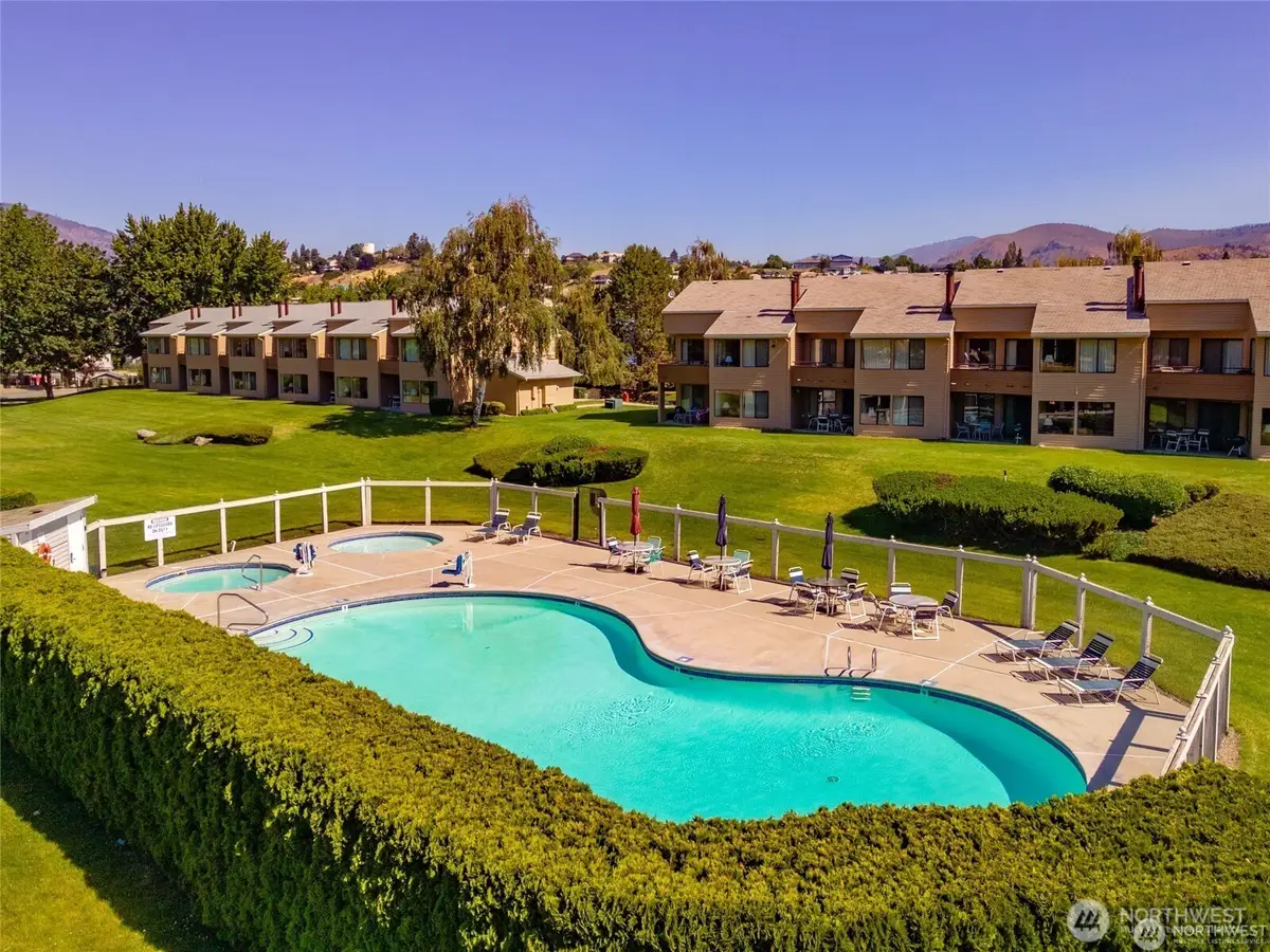 1 Tennis 653-j2, Manson, WA 98831 - Image #1