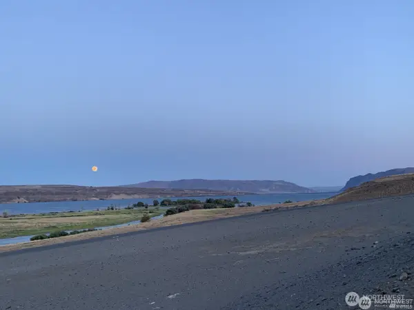 51 King Salmon Court #42, Vantage, WA 98950