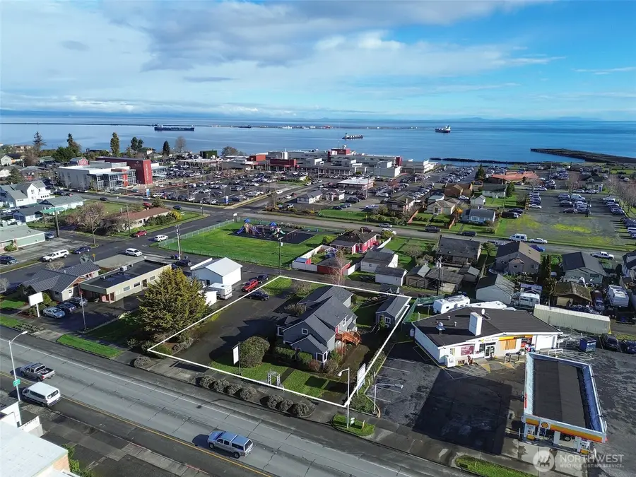 1017 E Front Street, Port Angeles, WA 98362 - Image #3