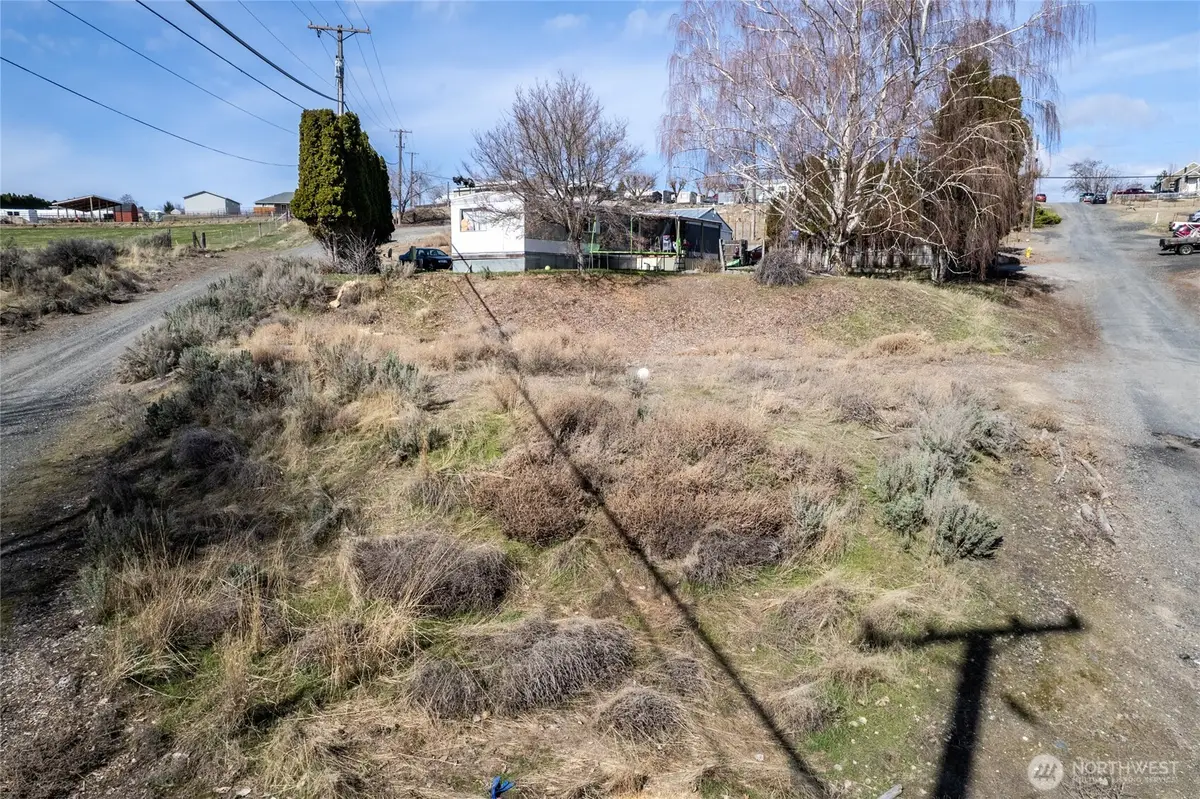 239 Lincoln Avenue, Electric City, WA 99123 - Image #1