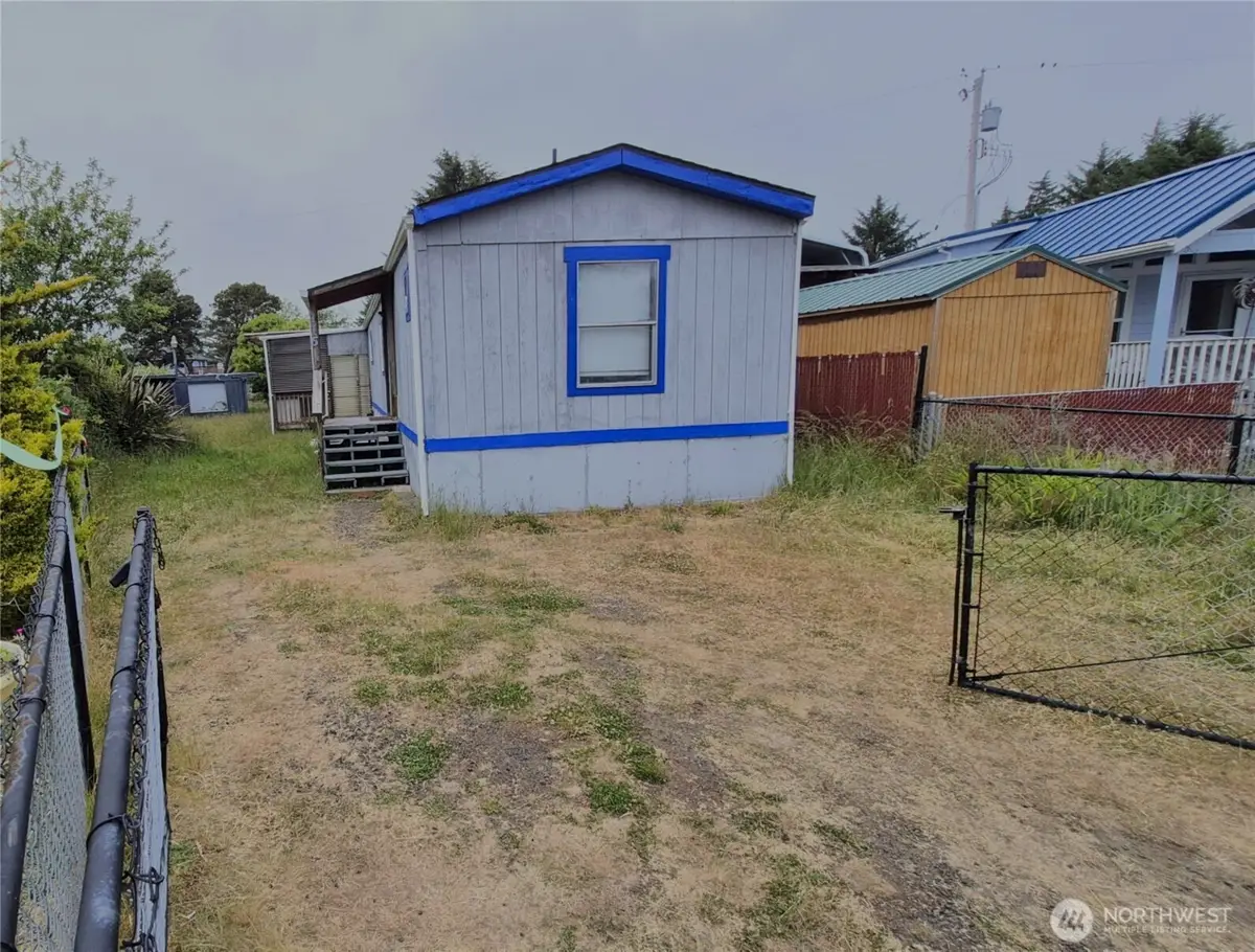 116 Galleon Loop Ne, Ocean Shores, WA 98569 - Image #1