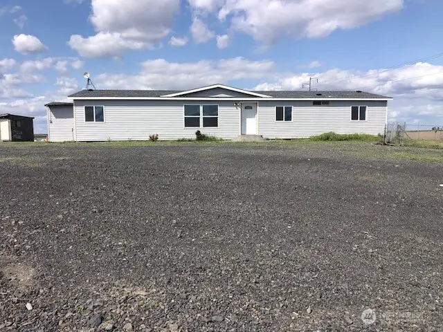 20996 SE Rd 2, Warden, WA 98857 - Image #1
