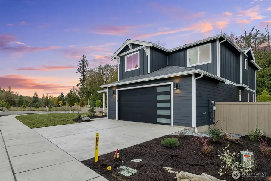 201 N 54th Place, Mount Vernon, WA 98273 - Image #2