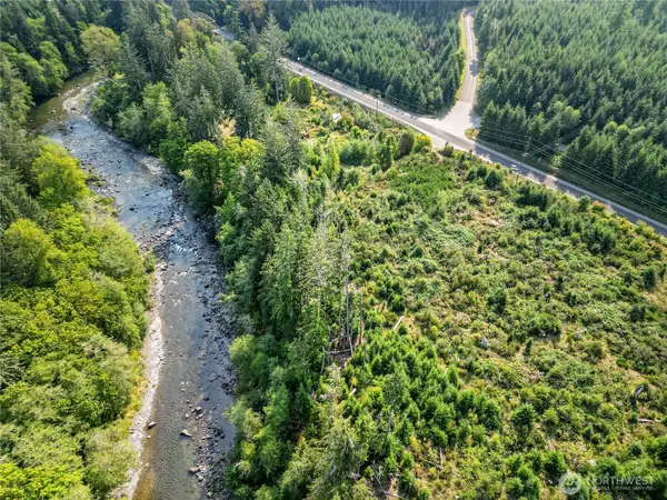 203503 Hwy 101, Beaver, WA 98305