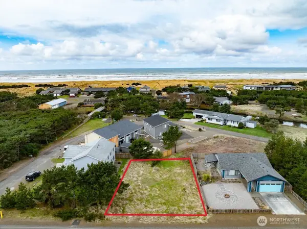 31715 I Street #2, Ocean Park, WA 98640