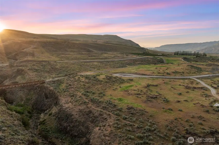 799 Ravens Home Lane #4, Malaga, WA 98828 - Image #3