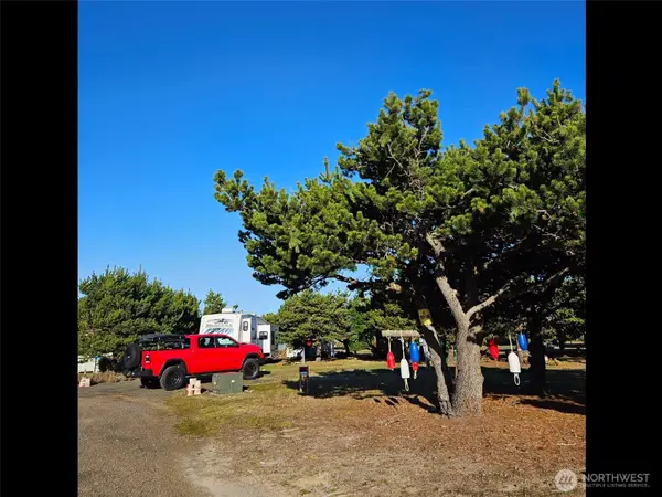 707 347th Place, Ocean Park, WA 98640