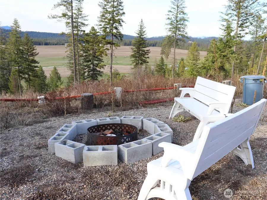 4962 Lyons Hill Road, Springdale, WA 99173 - Image #3