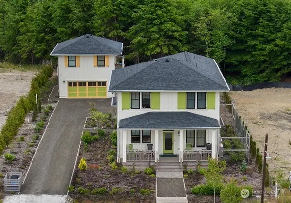 36 Easthaven Street, Pacific Beach, WA 98571