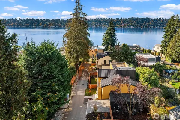 13327 Holmes Point Drive Ne, Kirkland, WA 98034