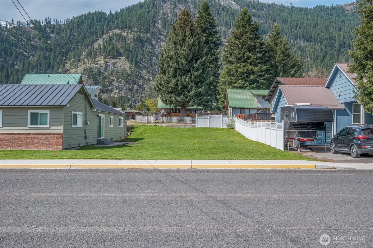 1 Ski Hill Drive #5, Leavenworth, WA 98826 - Image #1