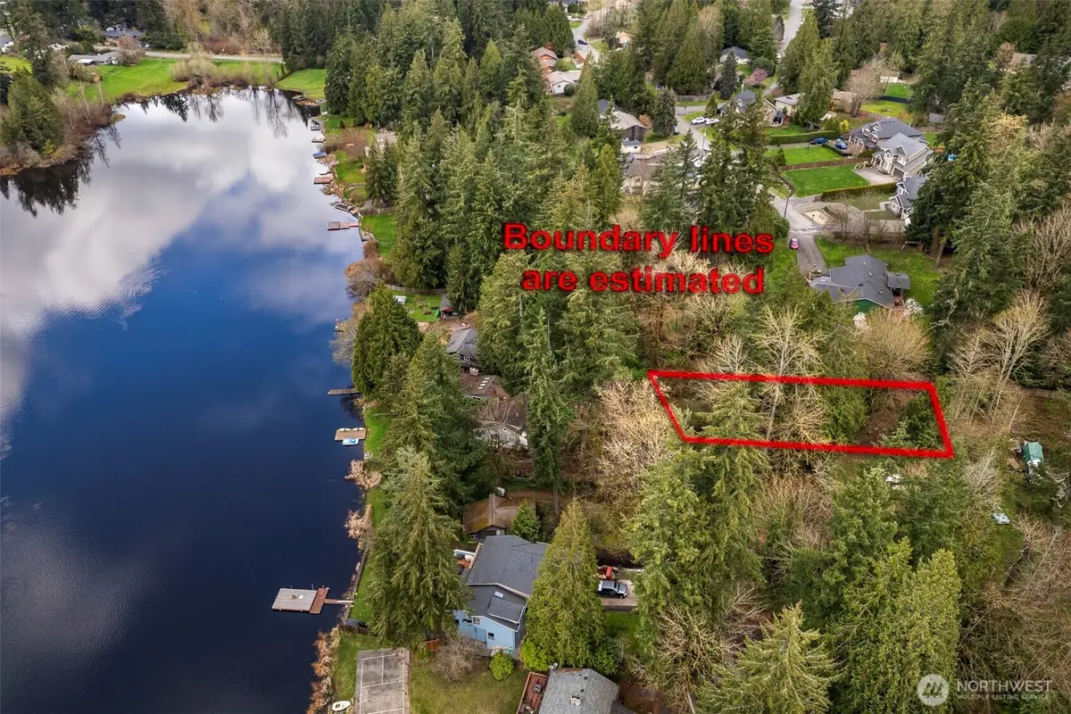 13625 E Lake Kathleen Drive Se, Renton, WA 98059 - Image #1