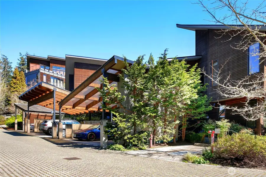 752 Vineyard Lane #L205, Bainbridge Island, WA 98110 - Image #3