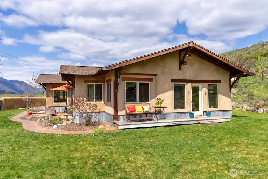 40 Rolling Rock Rd, Winthrop, WA 98862 - Image #3