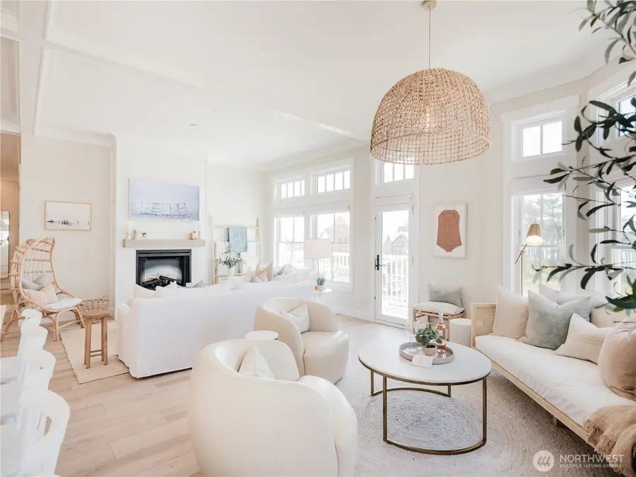 204 Market Street #Unit A, Pacific Beach, WA 98571 - Image #2