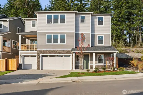10656 Treasure Drive Nw #107, Silverdale, WA 98383