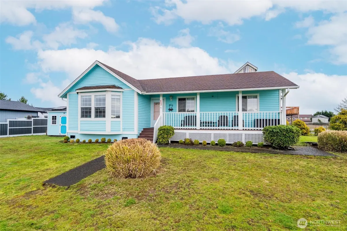 952 Wawona Avenue Se, Ocean Shores, WA 98569 - Image #1