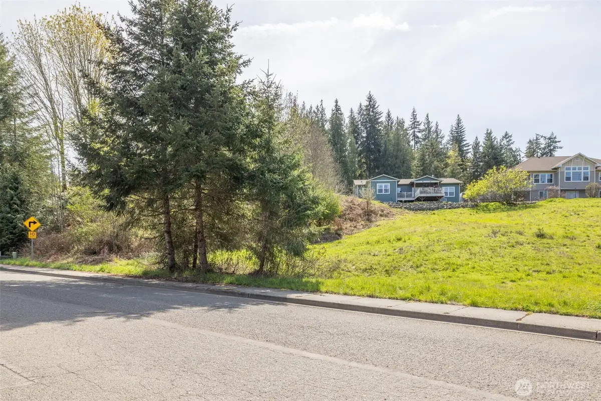 7 Delguzzi Dr #7, Port Angeles, WA 98362 - #1