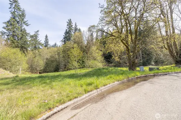 16 Delguzzi Drive #16, Port Angeles, WA 98362