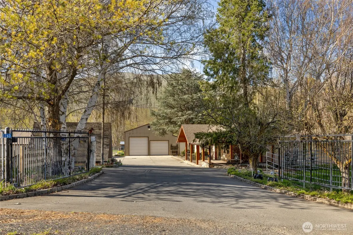 1260 Burbank Creek Road, Yakima, WA 98901 - #1