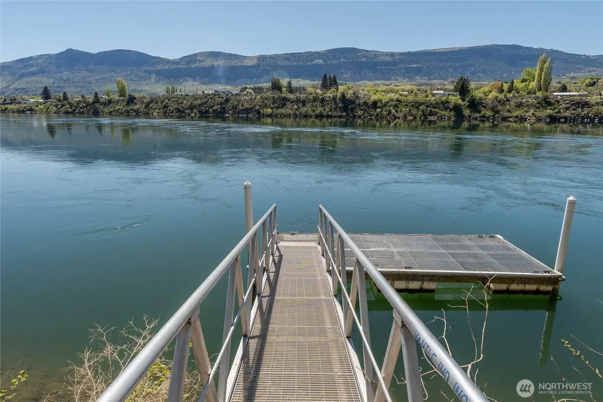 1418 S Tyee Avenue, East Wenatchee, WA 98802 - Image #1