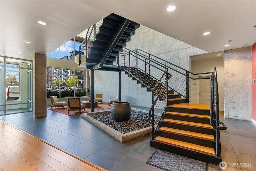 15100 6th Avenue Sw #420, Burien, WA 98166 - Image #2