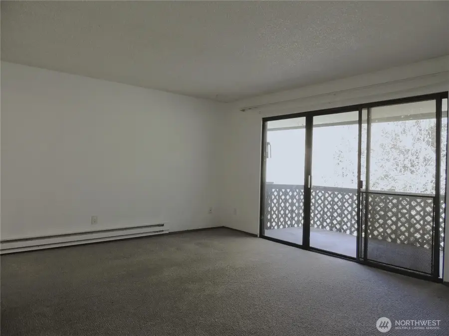 19409 56th Avenue W #306, Lynnwood, WA 98036 - Image #3