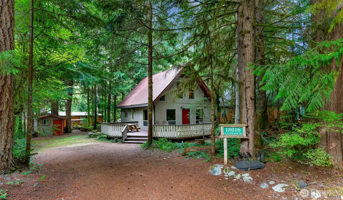 18016 Glacier Rim Drive, Glacier, WA 98244 - Image #1