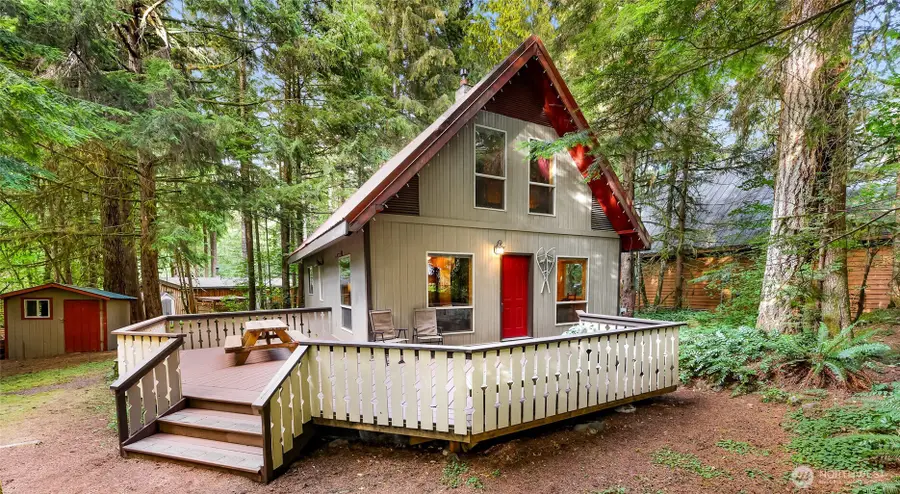 18016 Glacier Rim Drive, Glacier, WA 98244 - Image #3